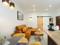 Недвижимость Двухкомнатная квартира, Опатия: 1