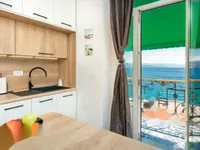 Недвижимость Двухкомнатная квартира, Опатия: 6