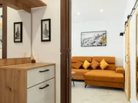 Недвижимость Двухкомнатная квартира, Опатия: 8