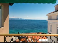 Недвижимость Двухкомнатная квартира, Опатия: 18