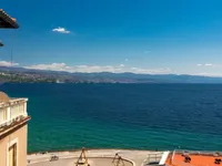 Недвижимость Двухкомнатная квартира, Опатия: 19