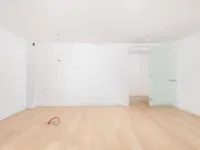 Недвижимость Трехкомнатная квартира, Центр: 13