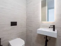 Недвижимость Трехкомнатная квартира Центр: 20