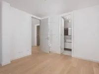 Недвижимость Трехкомнатная квартира в Центре: 11