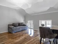 Недвижимость Четырехкомнатная квартира, Центр: 6