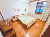 Недвижимость Дом в центре Сежаны: 25