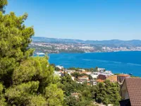 Недвижимость Трёхкомнатная квартира в центре: 1