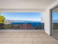 Недвижимость Трёхкомнатная квартира в центре: 13