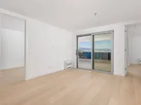 Недвижимость Трёхкомнатная квартира в центре: 25