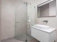 Недвижимость Трехкомнатная квартира, Центр: 21