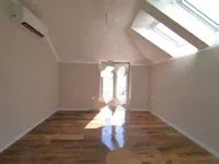 Недвижимость Четырехкомнатная квартира Центр: 3