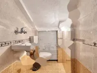 Недвижимость Четырехкомнатная квартира: 17