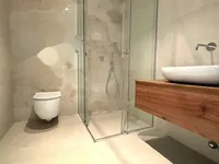 Недвижимость Четырехкомнатная квартира : 16