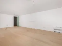 Недвижимость Трехкомнатная квартира центр: 11