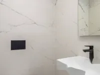 Недвижимость Трехкомнатная квартира Центр: 11