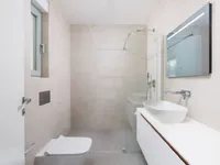 Недвижимость Трёхкомнатная квартира, Центр: 18