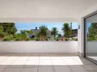 Недвижимость Двухкомнатная квартира, центр: 17