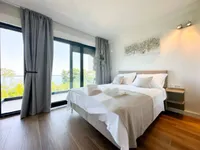 Недвижимость Семейный дом 400 м², Запад, Опатия: 23