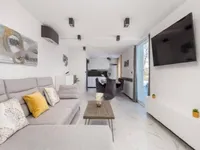 Недвижимость Семейный дом 380 м², Запад, Опатия: 2