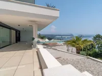 Недвижимость Четырехкомнатная квартира в центре Опатии: 11