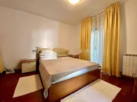 Недвижимость Трехкомнатная квартира Центр: 19