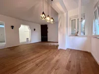 Недвижимость Четырёхкомнатная квартира Центр: 3