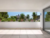 Недвижимость Трёхкомнатная квартира, Центр: 1