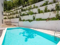 Недвижимость Трёхкомнатная квартира, Центр: 5