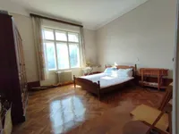 Недвижимость Трехкомнатная квартира в Центре: 3