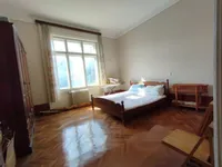 Недвижимость Трехкомнатная квартира в Центре: 6