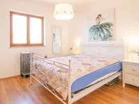 Недвижимость Двухкомнатная квартира Центр: 10