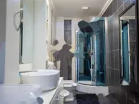 Недвижимость Трехкомнатная квартира Центр: 9