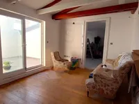 Недвижимость Четырехкомнатная квартира, Центр: 6