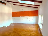 Недвижимость Четырехкомнатная квартира, Центр: 11