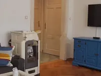 Недвижимость Четырехкомнатная квартира, Центр: 1