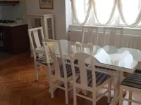 Недвижимость Четырехкомнатная квартира, Центр: 4