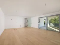 Недвижимость Трёхкомнатная квартира в центре: 10