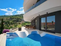 Недвижимость Четырехкомнатная квартира в центре Опатии: 2