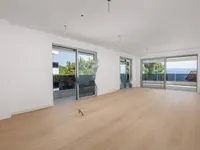 Недвижимость Трёхкомнатная квартира Центр: 11