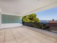 Недвижимость Трёхкомнатная квартира в центре: 2