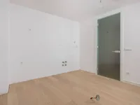 Недвижимость Трёхкомнатная квартира в центре: 6