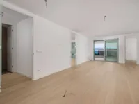 Недвижимость Трёхкомнатная квартира в центре: 7