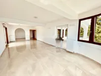 Недвижимость Трехкомнатная квартира в Опатии: 9