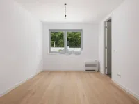 Недвижимость Трехкомнатная квартира, Центр: 11