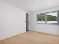 Недвижимость Трехкомнатная квартира, Центр: 20