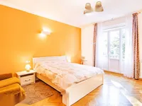 Недвижимость Четырехкомнатная квартира центр: 6