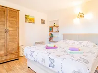 Недвижимость Четырехкомнатная квартира центр: 22