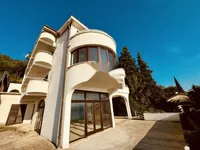 Недвижимость Двухкомнатная квартира в Опатии: 2