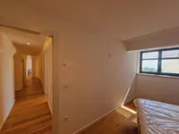 Недвижимость Четырехкомнатная Квартира в Центре: 11