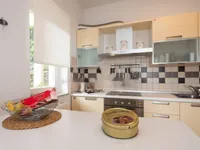 Недвижимость Трёхкомнатная квартира, Центр: 11